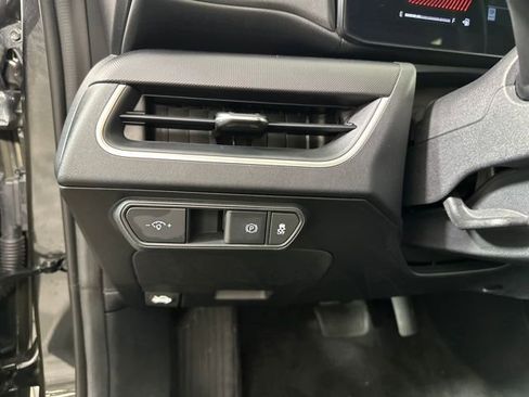 Used 2025 Kia K4 LXS image 19