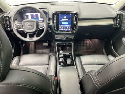Used 2023 Volvo XC40 B5 Ultimate w/ Protection Package Premier