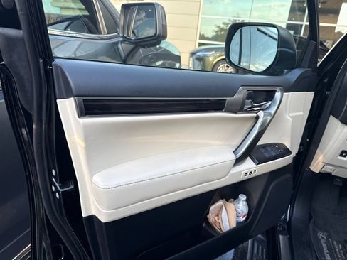 Used 2023 Lexus GX 460 Premium AWD/4WD image 8
