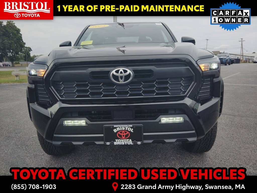 Certified 2025 Toyota Tacoma TRD Off-Road AWD/4WD image 33