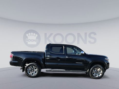 Used 2018 Toyota Tacoma Limited image 8