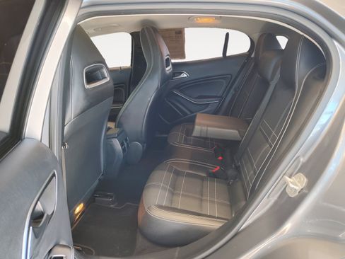 Used 2017 Mercedes-Benz GLA 250 image 23