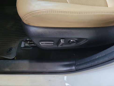 Used 2024 Toyota RAV4 Limited w/ Weather Package image 10