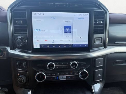 Used 2022 Ford F150 Lariat AWD/4WD image 6