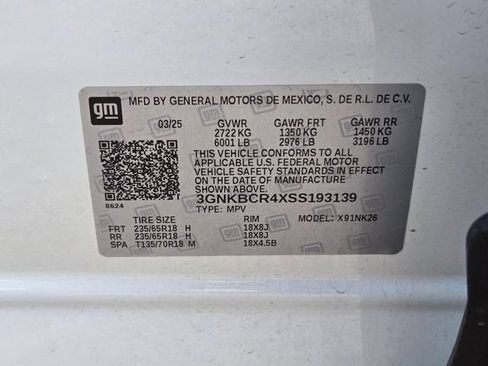 Used 2025 Chevrolet Blazer LT FWD image 32