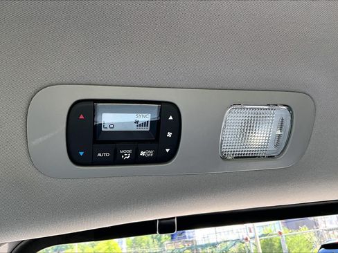Used 2024 Honda Odyssey EX image 36