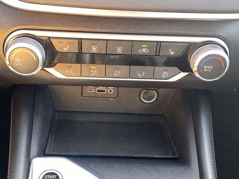 Used 2020 Nissan Altima 2.5 SR w/ Premium Package image 26