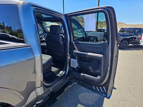 Used 2025 Ford F150 Platinum AWD/4WD image 29