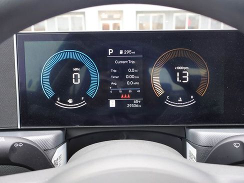 Used 2025 Hyundai Sonata SEL FWD image 11