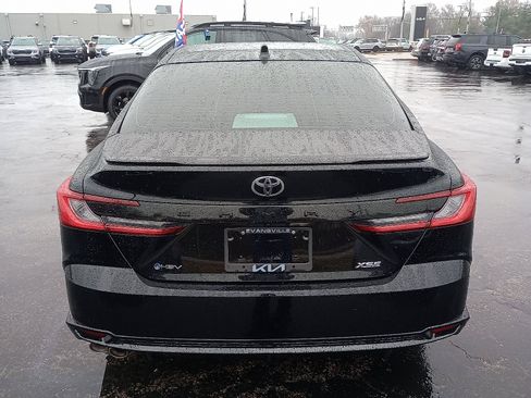 Used 2025 Toyota Camry XSE image 6