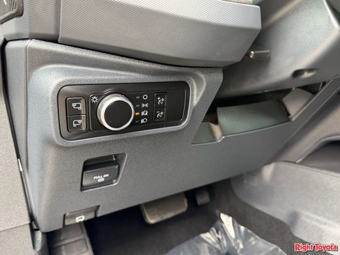 Used 2024 Ford Bronco Badlands AWD/4WD image 25