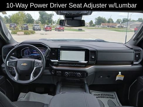 Certified 2024 Chevrolet Silverado 3500 LT w/ Convenience Package image 27