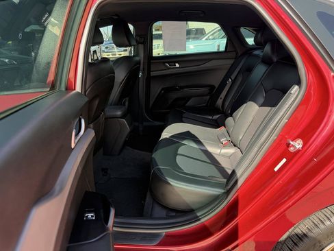 Used 2022 Kia K5 GT-Line FWD image 30