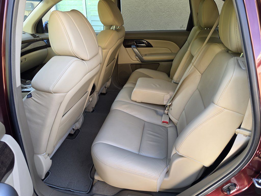 Used 2013 Acura MDX w/ Technology Package AWD/4WD image 35