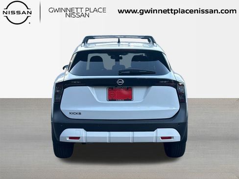 New 2026 Nissan Kicks SV w/ SV Premium Package image 6