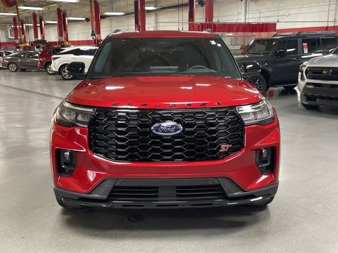 Used 2026 Ford Explorer ST w/ Sun And Sound Package AWD/4WD image 3