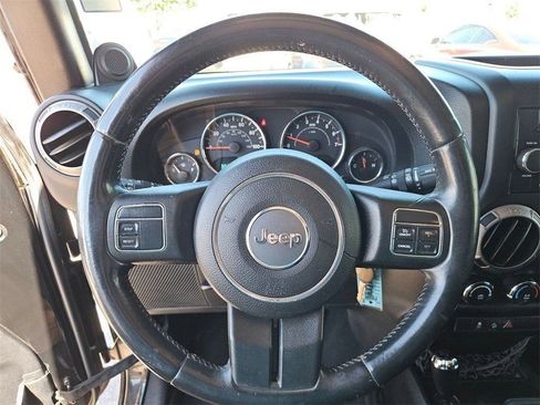 Used 2013 Jeep Wrangler Sport image 16