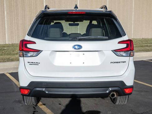 Used 2024 Subaru Forester Limited image 6