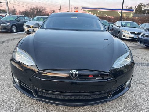 Used 2012 Tesla Model S Signature Performance image 18