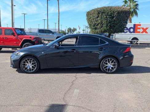 Used 2018 Lexus IS 300 F Sport image 2