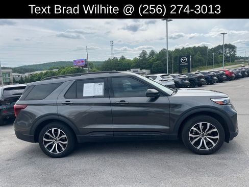 Used 2020 Ford Explorer ST w/ Premium Technology Package AWD/4WD image 2