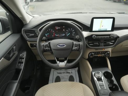 Used 2022 Ford Escape SE w/ Convenience Package image 21