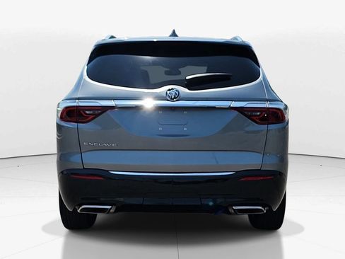 Used 2023 Buick Enclave Essence w/ Experience Buick Package FWD image 7