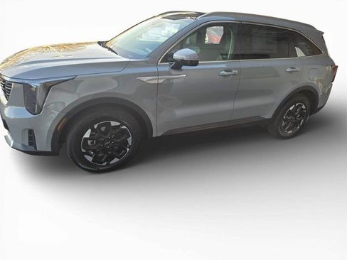 New 2026 Kia Sorento S image 7
