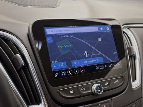 Used 2024 Chevrolet Malibu LT image 15