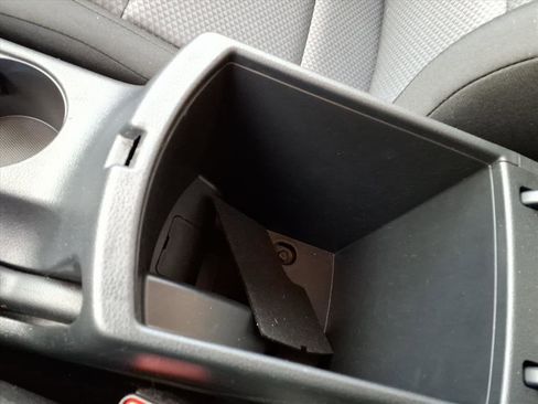 Used 2025 Kia Soul LX w/ LX Technology Package image 29