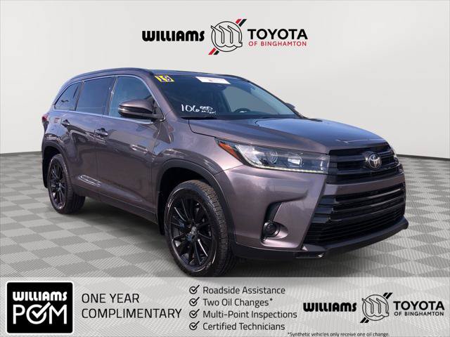 Certified 2019 Toyota Highlander SE AWD/4WD image 1