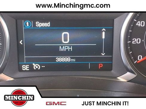 Used 2023 GMC Terrain SLE w/ Driver Convenience Package image 12