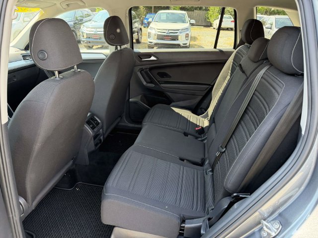 Used 2023 Volkswagen Tiguan S AWD/4WD image 15