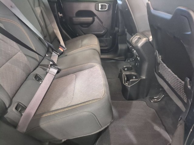 Used 2026 Jeep Gladiator Mojave AWD/4WD image 25