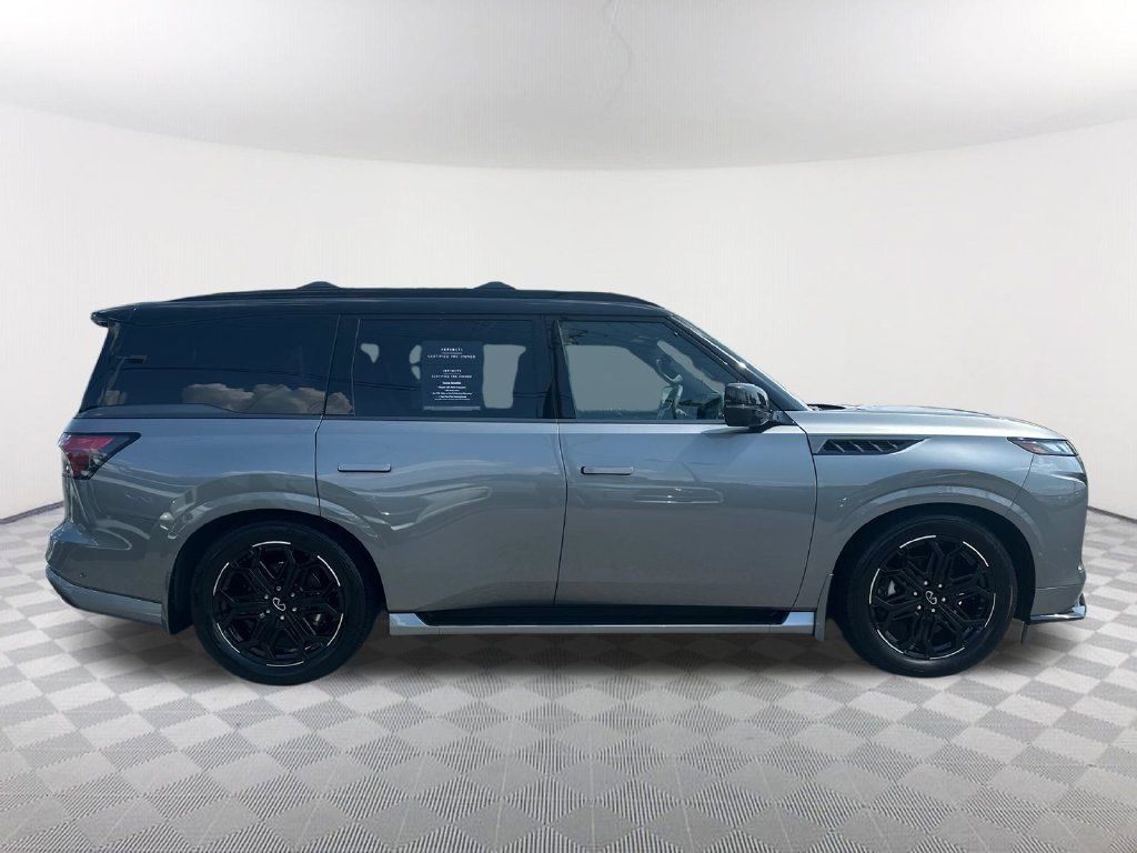 Certified 2026 INFINITI QX80 4WD w/ Sport Exterior Package image 4