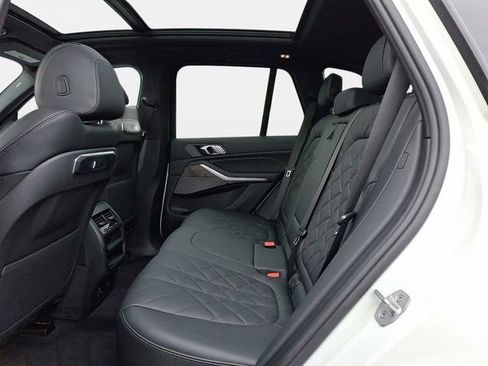 Certified 2024 BMW X5 xDrive40i w/ Premium Package image 10