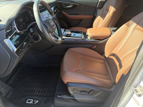 Used 2022 Audi Q7 3.0T Prestige image 18