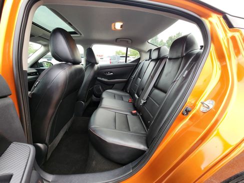 Used 2024 Nissan Sentra SR w/ SR Premium Package FWD image 19