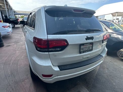 Used 2021 Jeep Grand Cherokee Laredo X RWD image 5