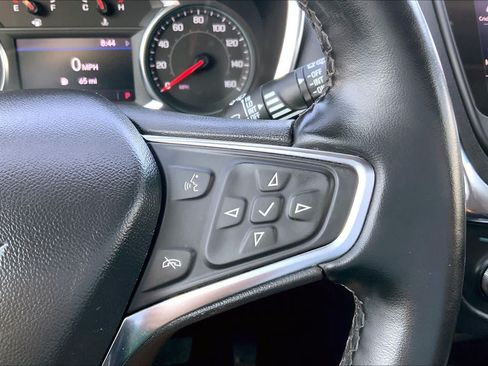 Used 2023 Chevrolet Equinox LT FWD image 25