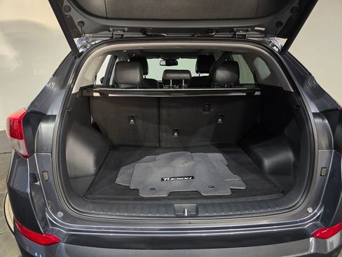 Used 2016 Hyundai Tucson Limited w/ Option Group 03 image 39