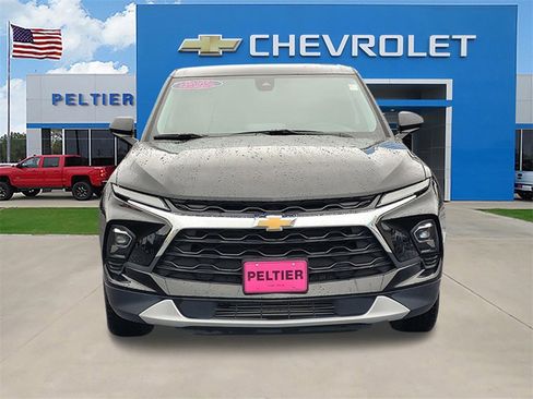 Used 2023 Chevrolet Blazer LT w/ Driver Confidence Package image 2