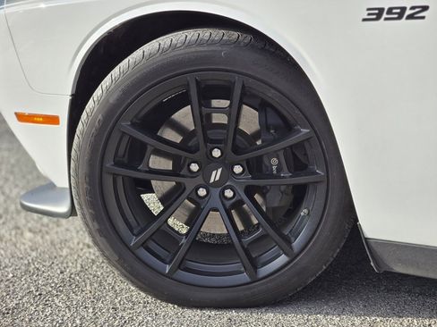 Certified 2021 Dodge Challenger R/T Scat Pack w/ T/A Package image 12