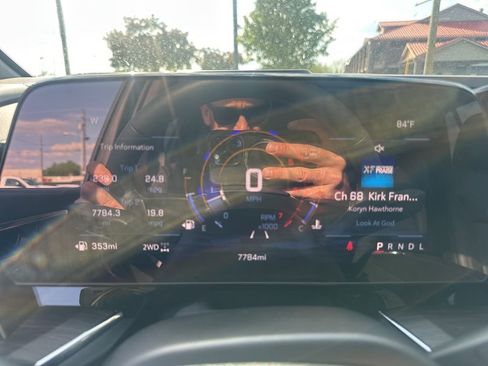 Used 2025 Chevrolet Tahoe Z71 w/ Z71 Off-Road Package AWD/4WD image 7