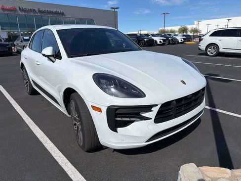 Used 2021 Porsche Macan GTS image 3