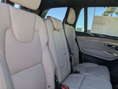 New 2026 Volvo XC90 T8 Ultra w/ Lounge Package AWD/4WD image 13