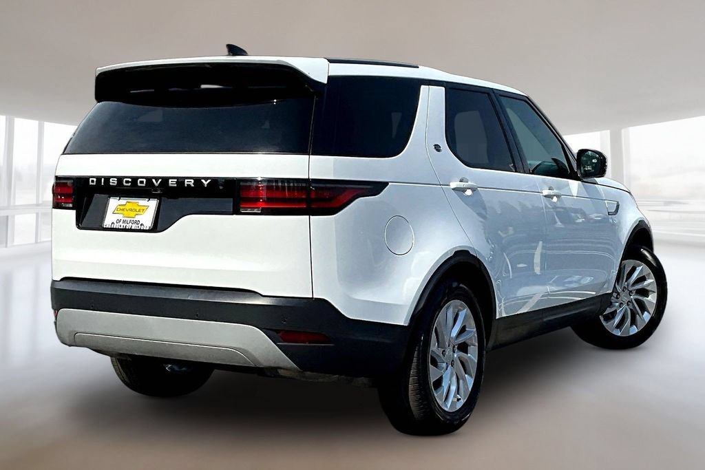 Used 2024 Land Rover Discovery S AWD/4WD image 6
