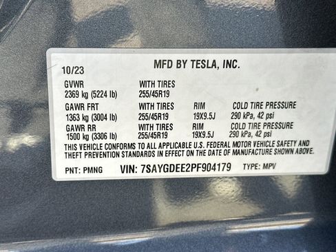 Used 2023 Tesla Model Y Long Range image 30