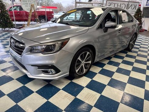 Used 2018 Subaru Legacy 2.5i Limited image 3