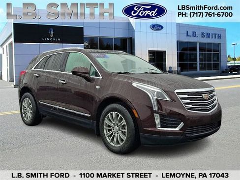 Used 2017 Cadillac XT5 Luxury w/ Driver Awareness Package image 1